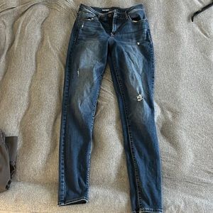 Old Navy Mid-rise Skinny Jeans - Size 6 Long
